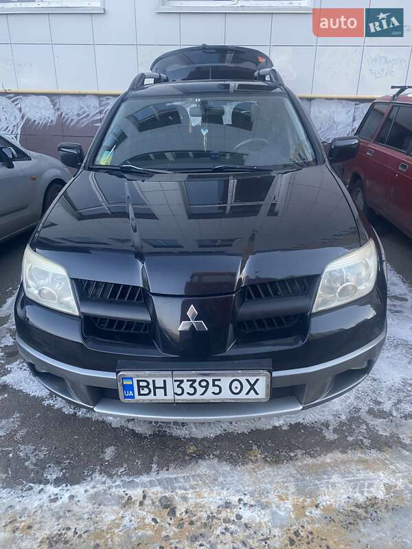 Внедорожник / Кроссовер Mitsubishi Outlander 2006 в Одессе