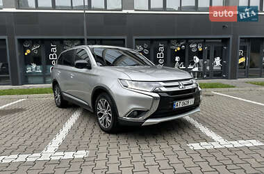 Внедорожник / Кроссовер Mitsubishi Outlander 2018 в Ивано-Франковске