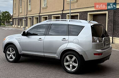 Позашляховик / Кросовер Mitsubishi Outlander 2007 в 