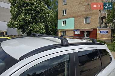 Позашляховик / Кросовер Mitsubishi Outlander 2014 в 