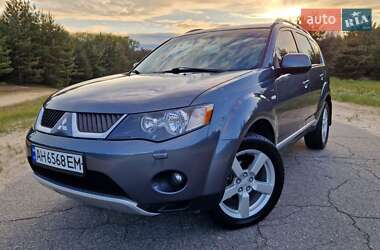 Внедорожник / Кроссовер Mitsubishi Outlander 2007 в Кременчуге
