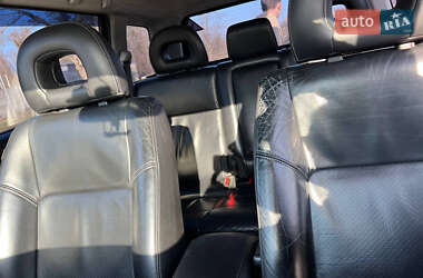 Позашляховик / Кросовер Mitsubishi Outlander 2005 в 