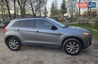 Позашляховик / Кросовер Mitsubishi Outlander 2013 в Чорткові