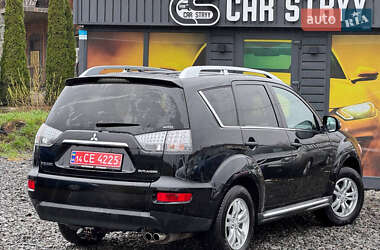 Внедорожник / Кроссовер Mitsubishi Outlander 2010 в 