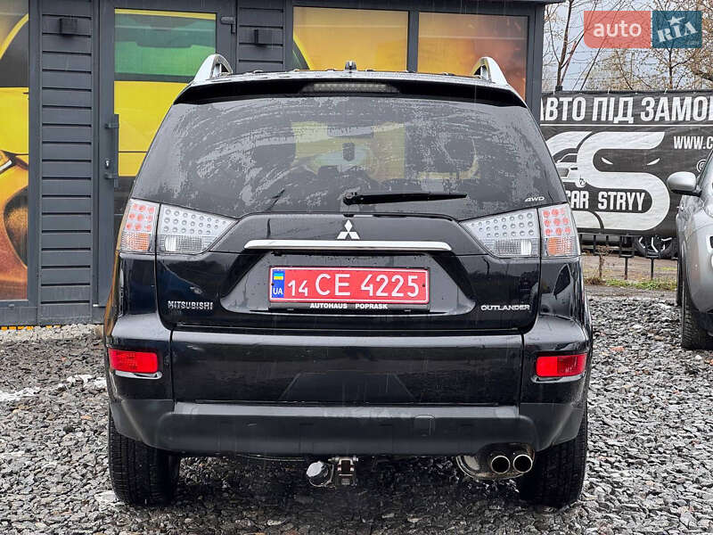 Позашляховик / Кросовер Mitsubishi Outlander 2010 в Стрию