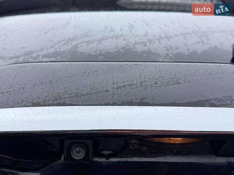 Позашляховик / Кросовер Mitsubishi Outlander 2010 в Стрию