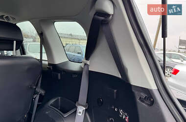 Внедорожник / Кроссовер Mitsubishi Outlander 2010 в 
