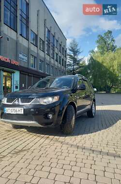 Внедорожник / Кроссовер Mitsubishi Outlander 2008 в 