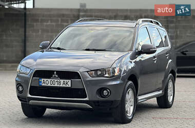 Внедорожник / Кроссовер Mitsubishi Outlander 2011 в Мукачево