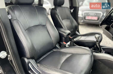 Позашляховик / Кросовер Mitsubishi Outlander 2010 в 