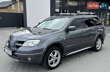 Внедорожник / Кроссовер Mitsubishi Outlander 2008 в 