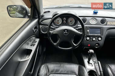 Позашляховик / Кросовер Mitsubishi Outlander 2006 в 