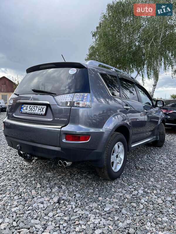Внедорожник / Кроссовер Mitsubishi Outlander 2009 в Смеле