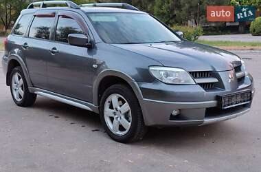 Внедорожник / Кроссовер Mitsubishi Outlander 2005 в Желтых Водах
