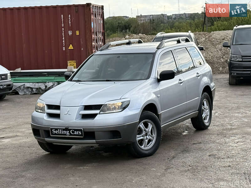 Позашляховик / Кросовер Mitsubishi Outlander 2003 в Рівному