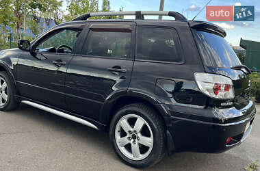 Позашляховик / Кросовер Mitsubishi Outlander 2007 в 