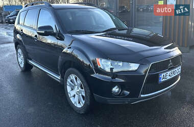 Внедорожник / Кроссовер Mitsubishi Outlander 2012 в Днепре