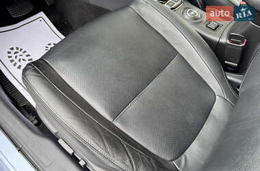 Внедорожник / Кроссовер Mitsubishi Outlander 2014 в 