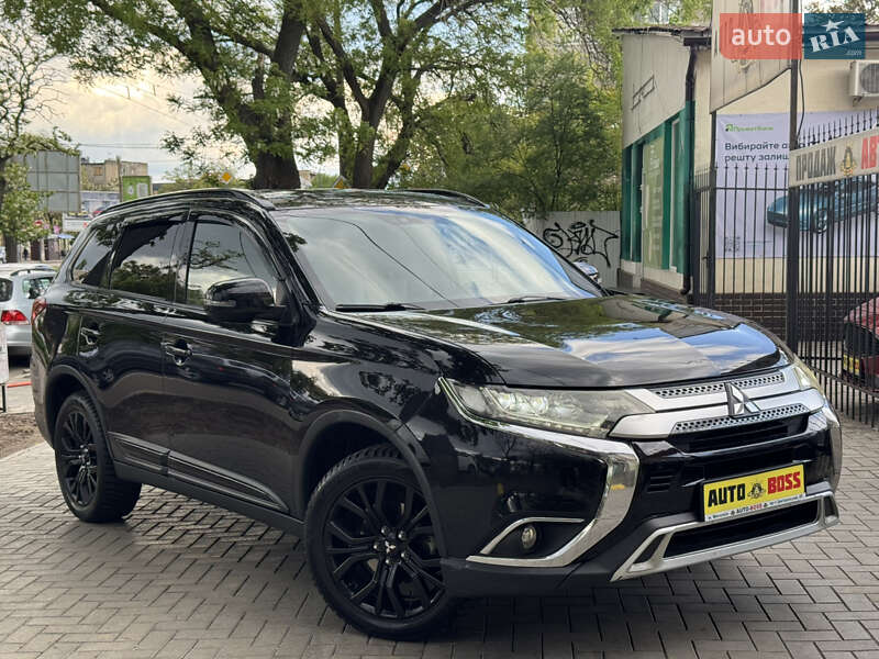 Mitsubishi Outlander 2018