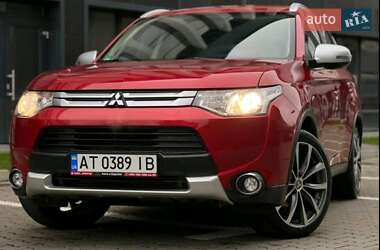 Внедорожник / Кроссовер Mitsubishi Outlander 2014 в Ивано-Франковске