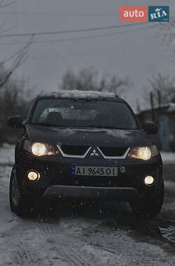 Внедорожник / Кроссовер Mitsubishi Outlander 2006 в 
