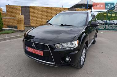 Позашляховик / Кросовер Mitsubishi Outlander 2010 в Луцьку