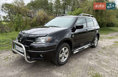 Внедорожник / Кроссовер Mitsubishi Outlander 2007 в Богодухове