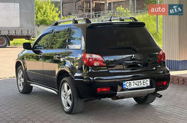 Внедорожник / Кроссовер Mitsubishi Outlander 2006 в 