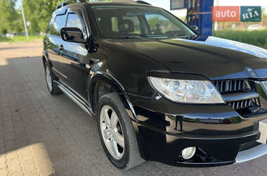 Внедорожник / Кроссовер Mitsubishi Outlander 2006 в 