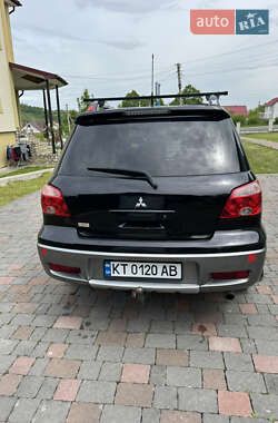 Внедорожник / Кроссовер Mitsubishi Outlander 2006 в 