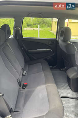 Внедорожник / Кроссовер Mitsubishi Outlander 2006 в 