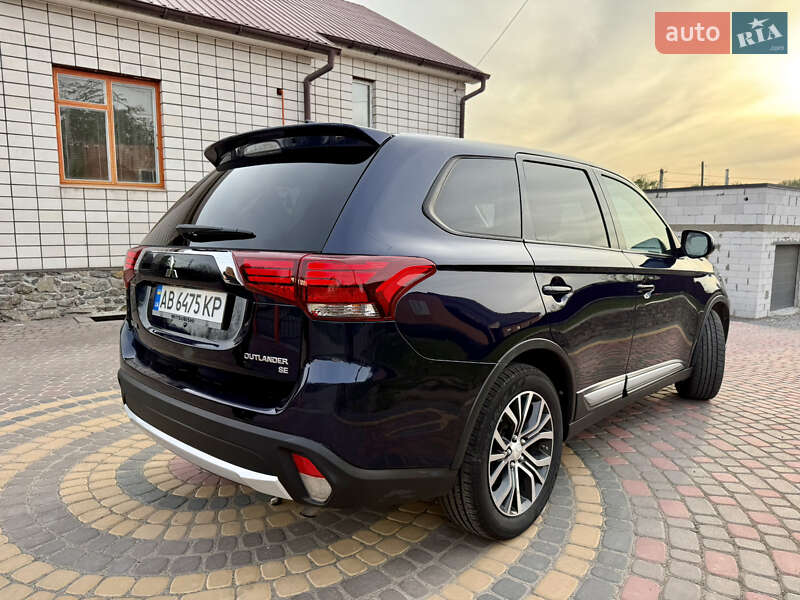 Внедорожник / Кроссовер Mitsubishi Outlander 2017 в Виннице