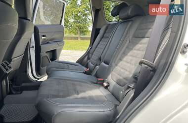 Внедорожник / Кроссовер Mitsubishi Outlander 2021 в 
