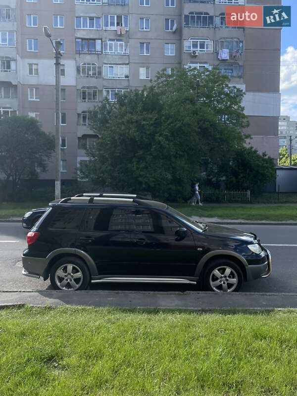 Внедорожник / Кроссовер Mitsubishi Outlander 2006 в Львове