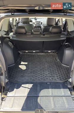 Внедорожник / Кроссовер Mitsubishi Outlander 2011 в 