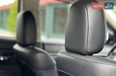 Внедорожник / Кроссовер Mitsubishi Outlander 2021 в 