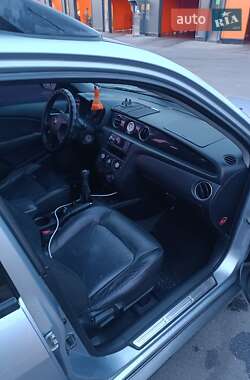 Внедорожник / Кроссовер Mitsubishi Outlander 2003 в 