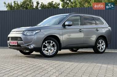 Позашляховик / Кросовер Mitsubishi Outlander 2014 в Вознесенську