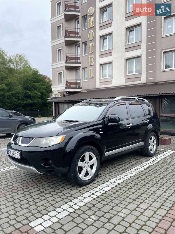 Внедорожник / Кроссовер Mitsubishi Outlander 2008 в Богородчанах
