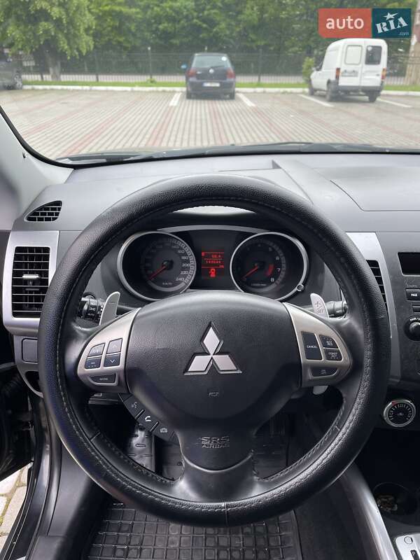 Внедорожник / Кроссовер Mitsubishi Outlander 2008 в Богородчанах