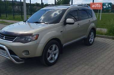 Внедорожник / Кроссовер Mitsubishi Outlander 2008 в Сумах