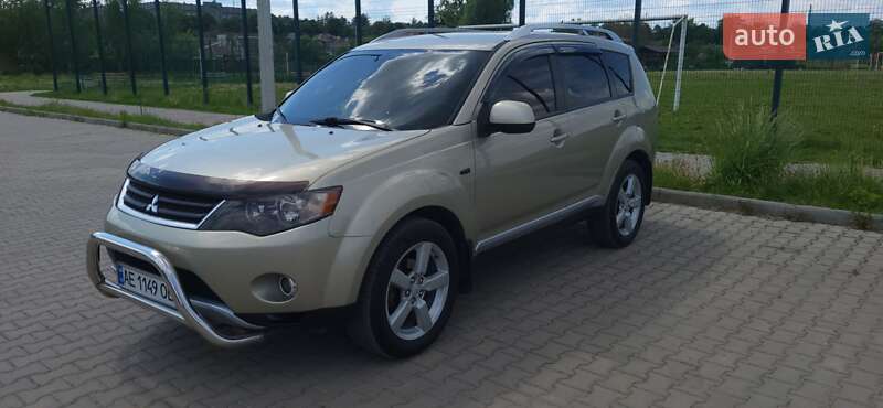 Mitsubishi Outlander 2008