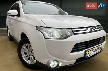 Внедорожник / Кроссовер Mitsubishi Outlander 2013 в Киеве