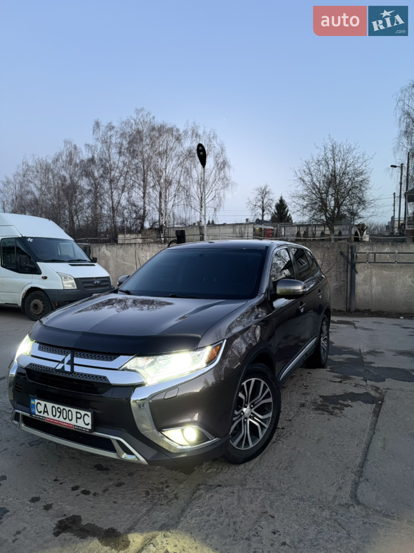 2019 Mitsubishi Outlander - мініатюра 11
