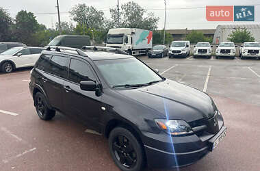 Позашляховик / Кросовер Mitsubishi Outlander 2007 в 