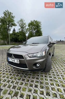 Mitsubishi Outlander 2010