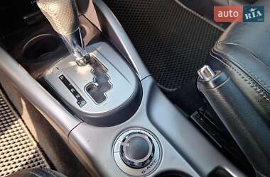 Внедорожник / Кроссовер Mitsubishi Outlander 2010 в 