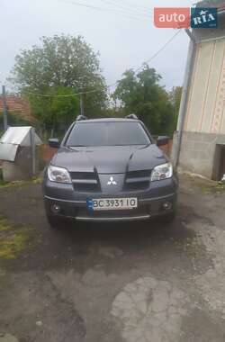 Внедорожник / Кроссовер Mitsubishi Outlander 2008 в 