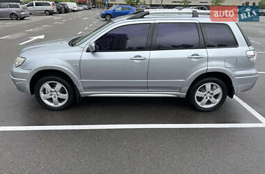 Внедорожник / Кроссовер Mitsubishi Outlander 2008 в 