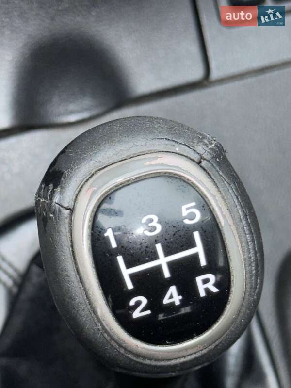 Внедорожник / Кроссовер Mitsubishi Outlander 2008 в Харькове фото 11 Внедорожник / Кроссовер Mitsubishi Outlander 2008 в Харькове